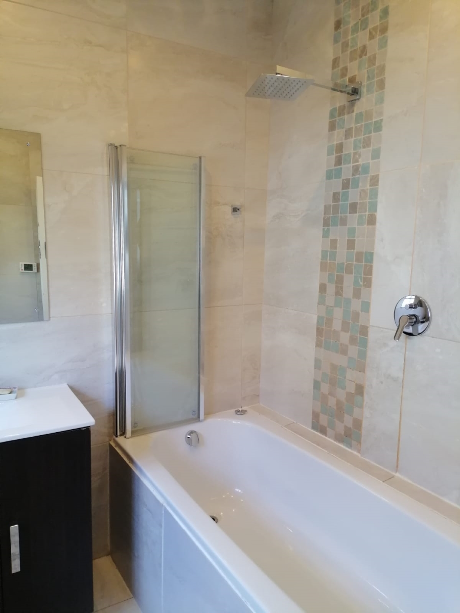 To Let 3 Bedroom Property for Rent in Van Der Stel Western Cape